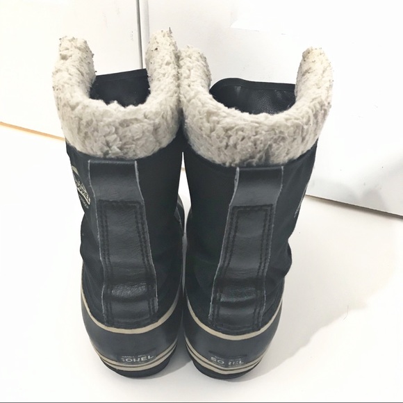 Sorel youth winter boots Sz 7 - Picture 6 of 10